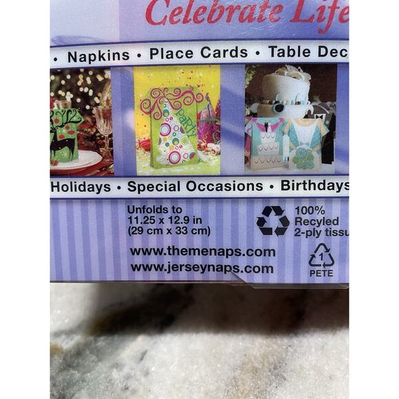 Stand Up Napkins Set of 16 Halloween Party Celebrate In 3D New In Package - Picture 6 of 6